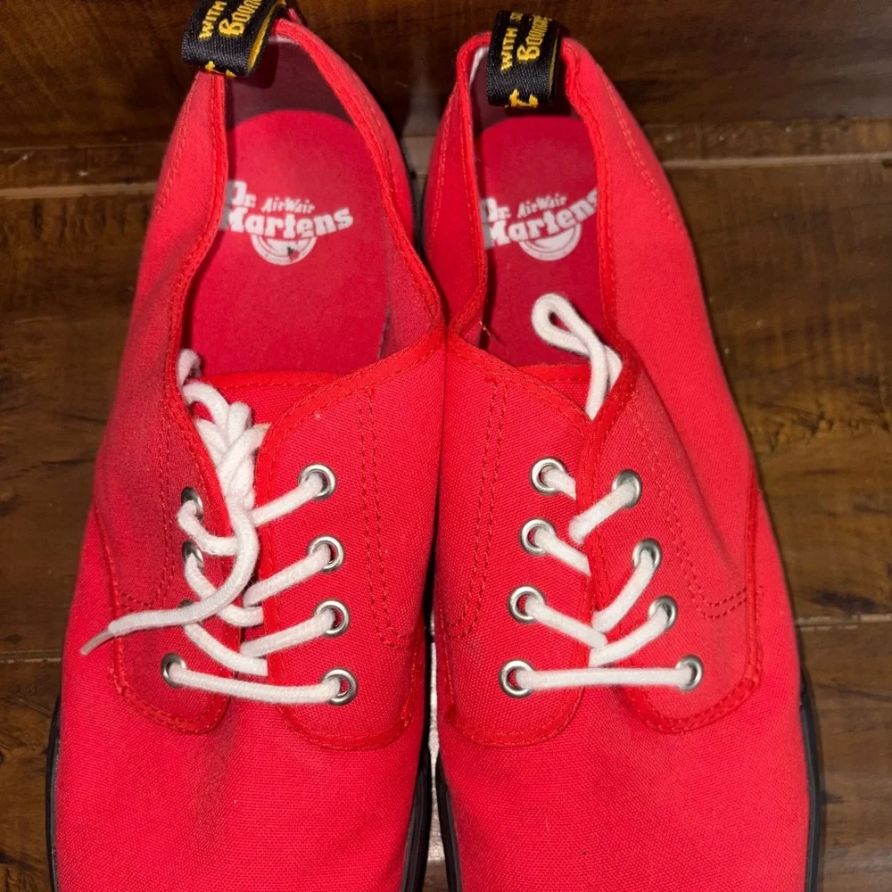 Dr. Martens Air Wair Red Canvas Sneakers Size 12 New - Picture 2 of 5
